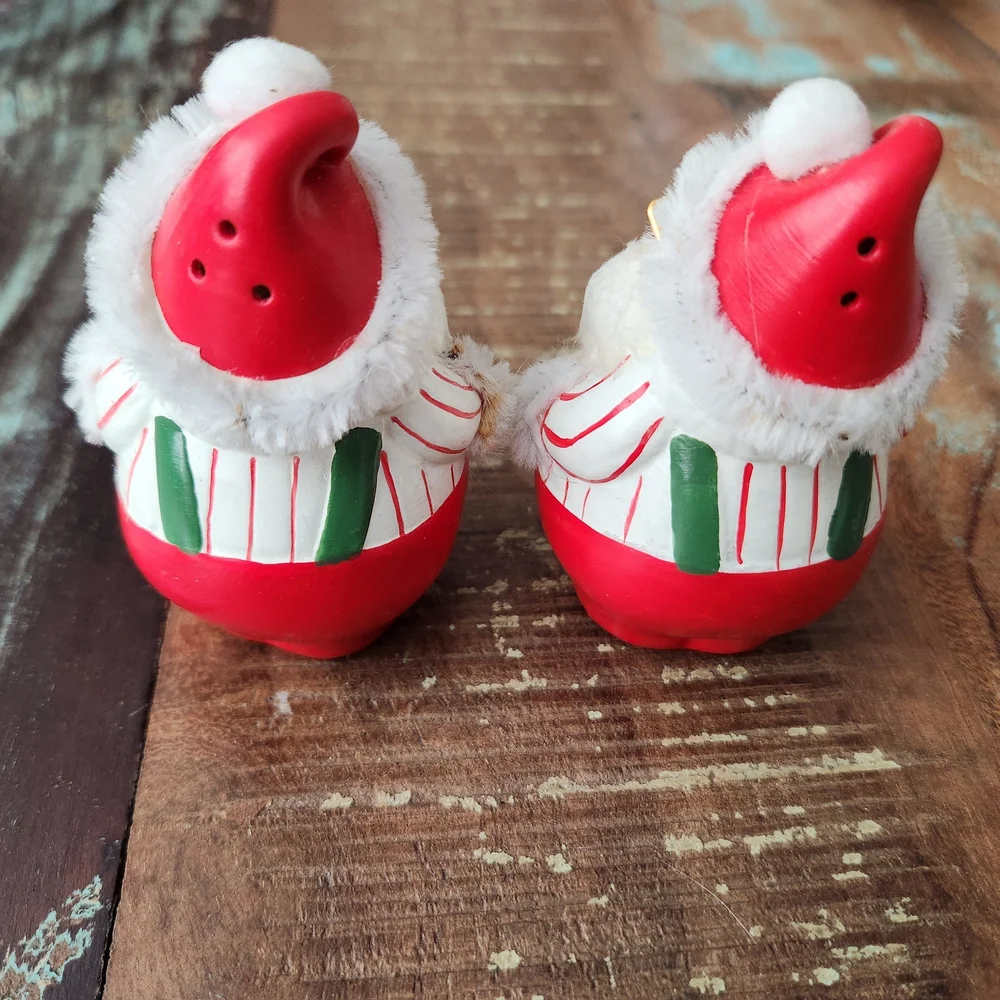 Vintage Festive Santa Claus Figurine Salt and Pepper Shakers